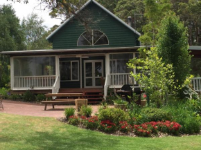 Lakeside Garden Chalet